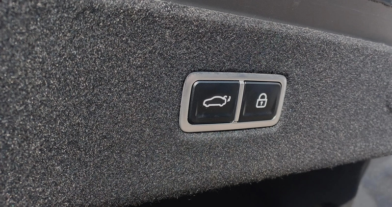Hyundai IONIQ 6 cena 268900 przebieg: 4900, rok produkcji 2023 z Września małe 352